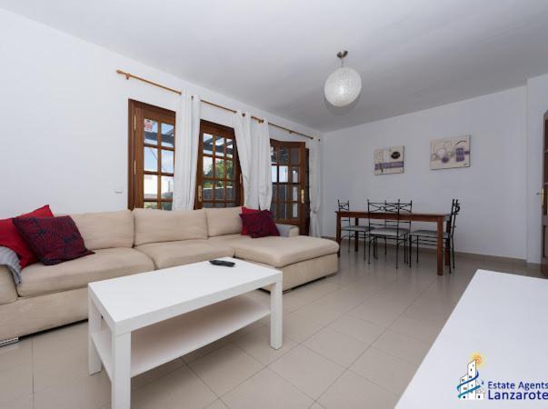Villa Oasis Плая Бланка Екстериор снимка