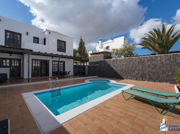 Villa Oasis Плая Бланка Екстериор снимка