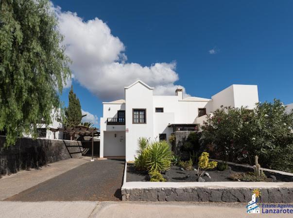 Villa Oasis Плая Бланка Екстериор снимка