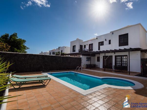 Villa Oasis Плая Бланка Екстериор снимка